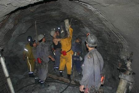 高明工程爆破中的危险因素分析以及应对工程爆破危险的措施